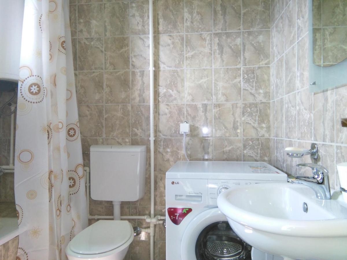 Guesthouse Wolf 자블야크 외부 사진