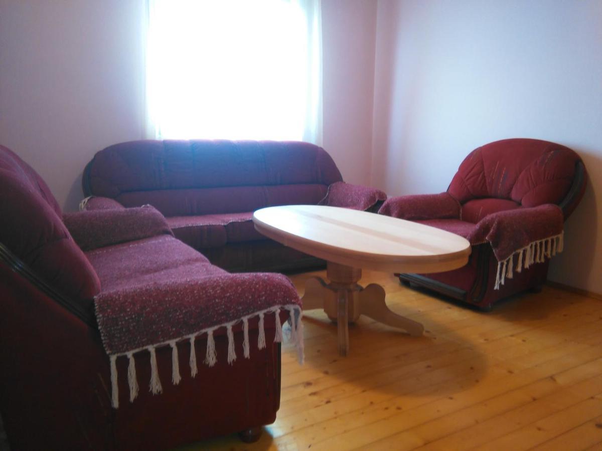 Guesthouse Wolf 자블야크 외부 사진
