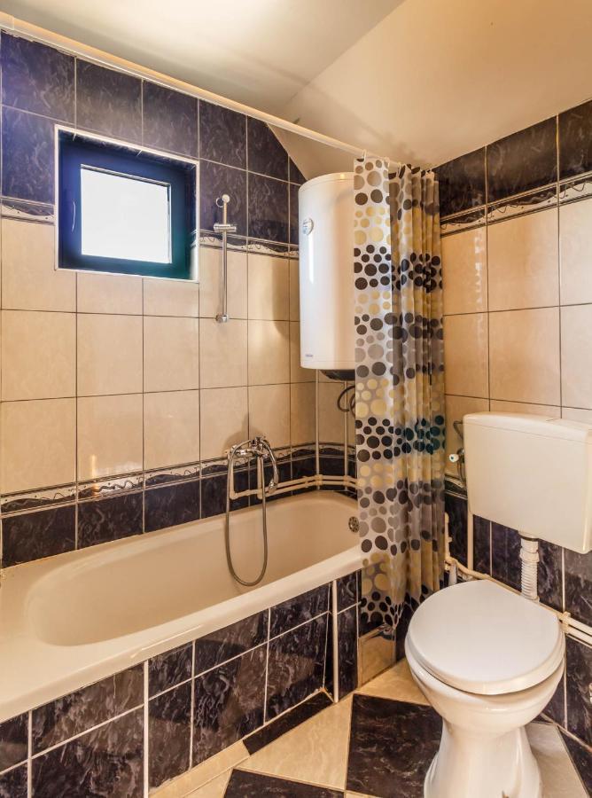 Guesthouse Wolf 자블야크 외부 사진