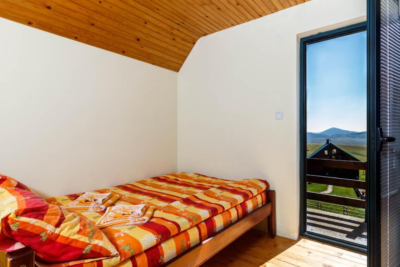Guesthouse Wolf 자블야크 외부 사진